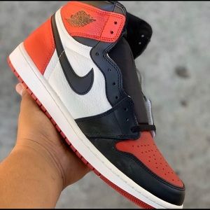 Jordan 1 bred toes